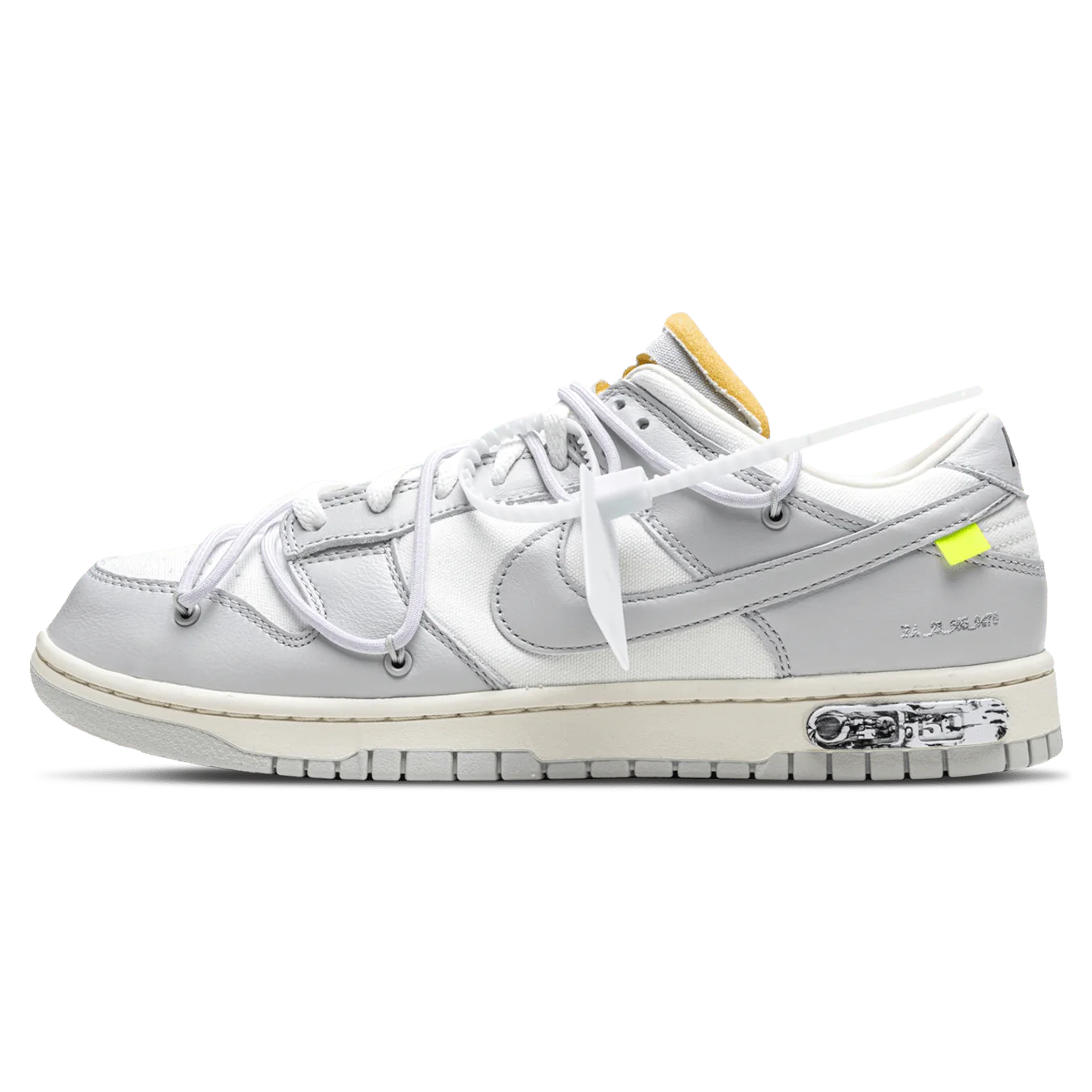 NIKE DUNK LOW OFF WHITE