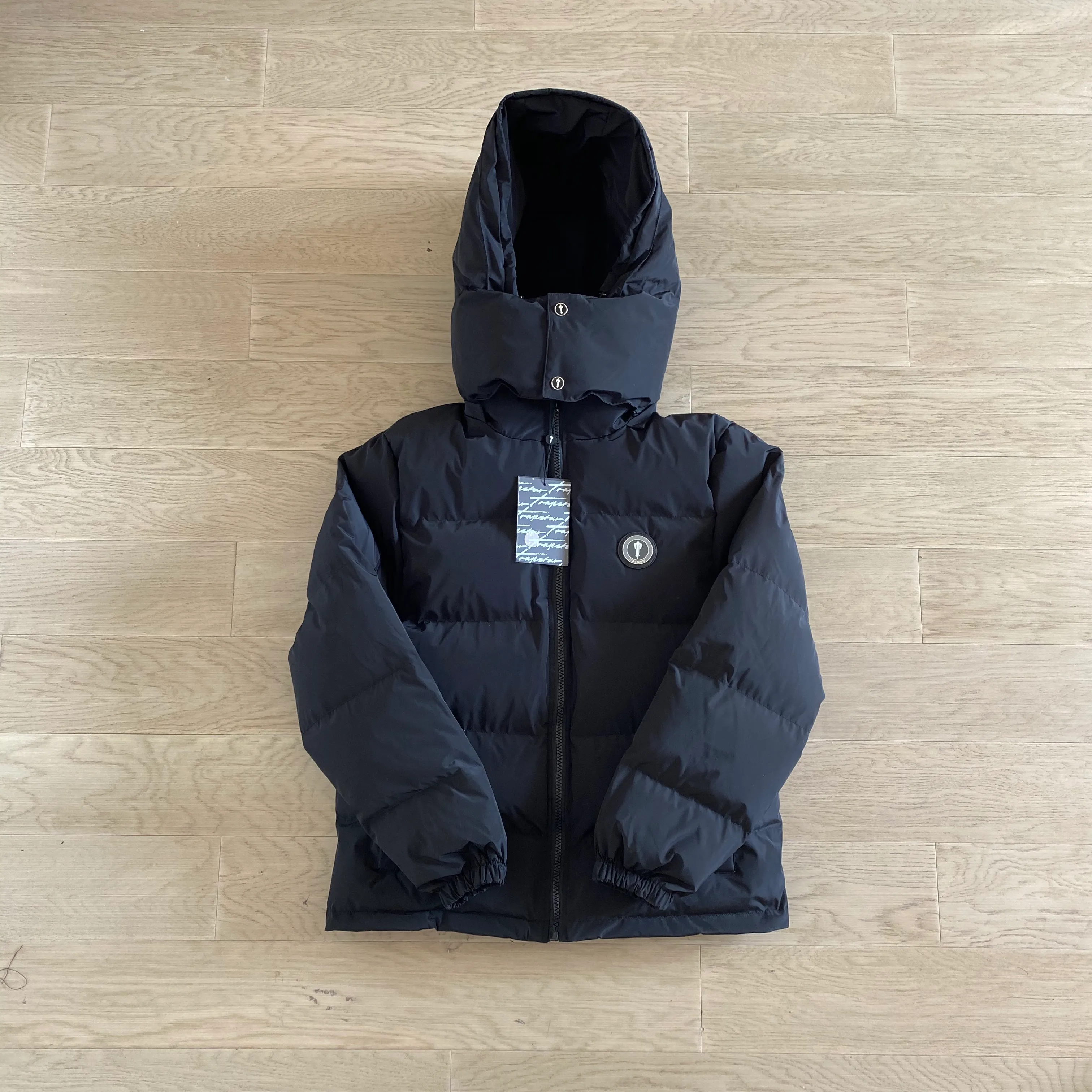 Trapstar Irongate pufferjacket with Detachable Hood (Black)